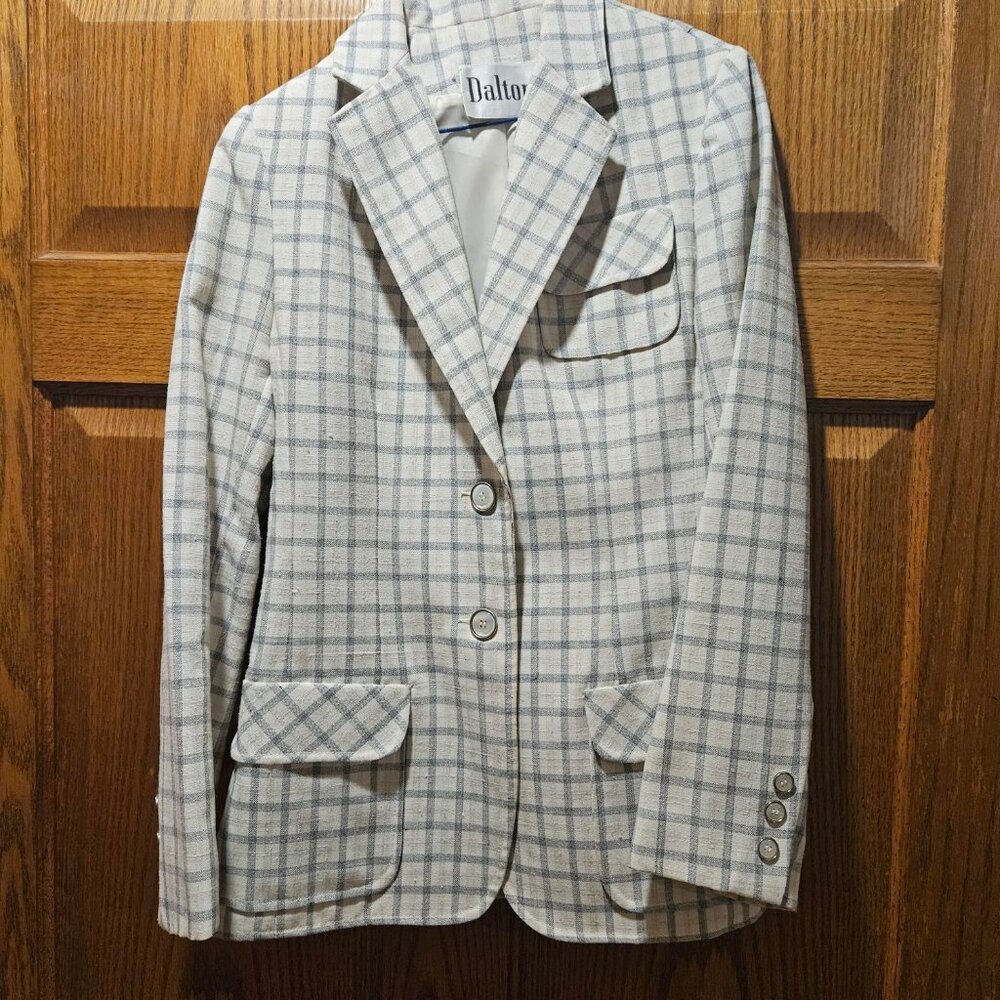 jacket - Picture 4 of 4